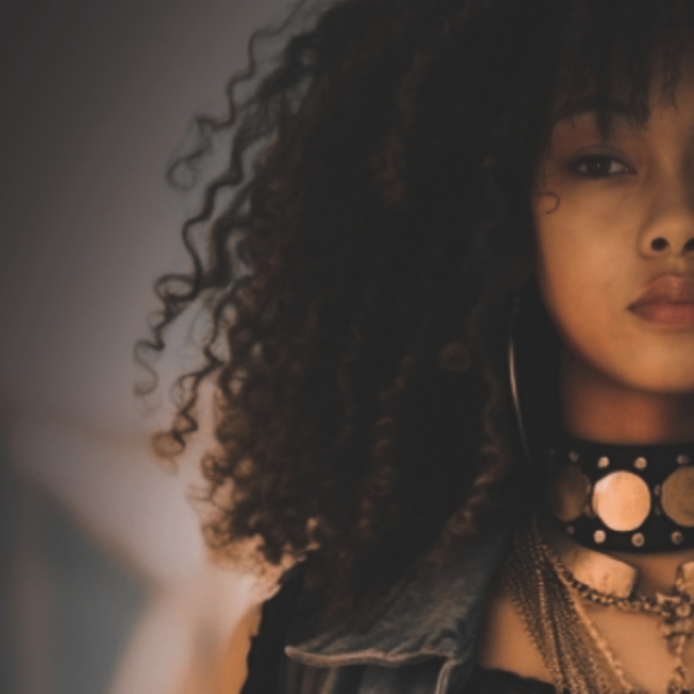 Meet your Posher, It's Lotus